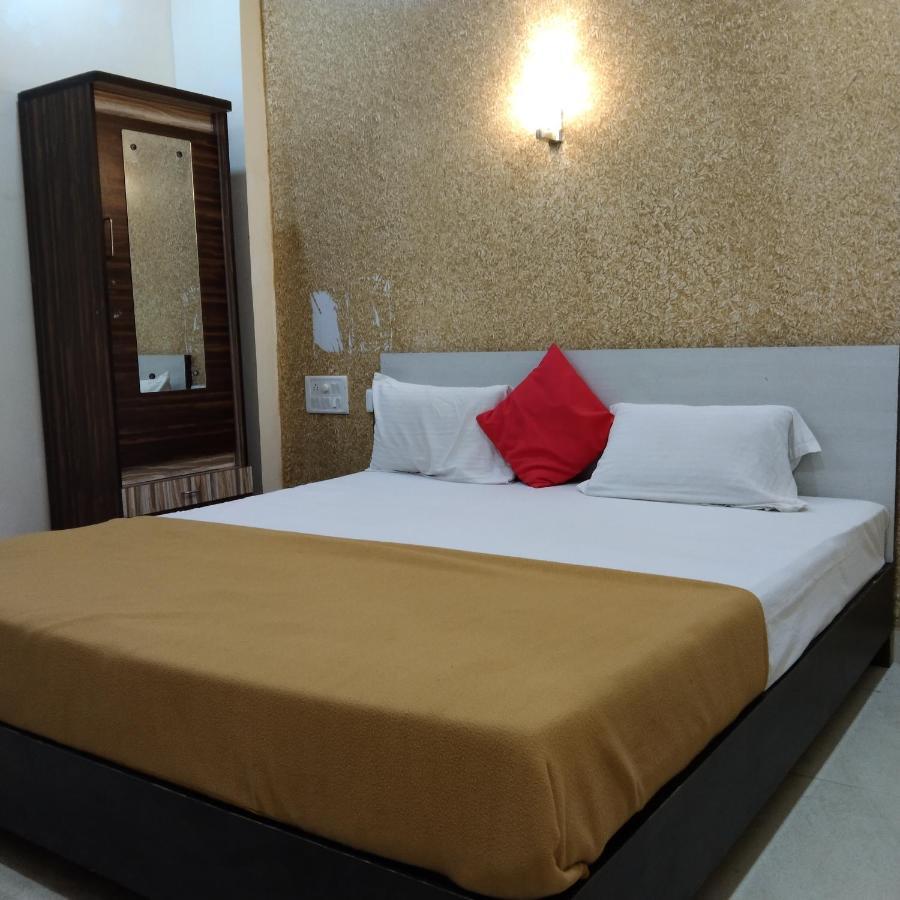 Shree Hotel Shivdhara Somnāth エクステリア 写真