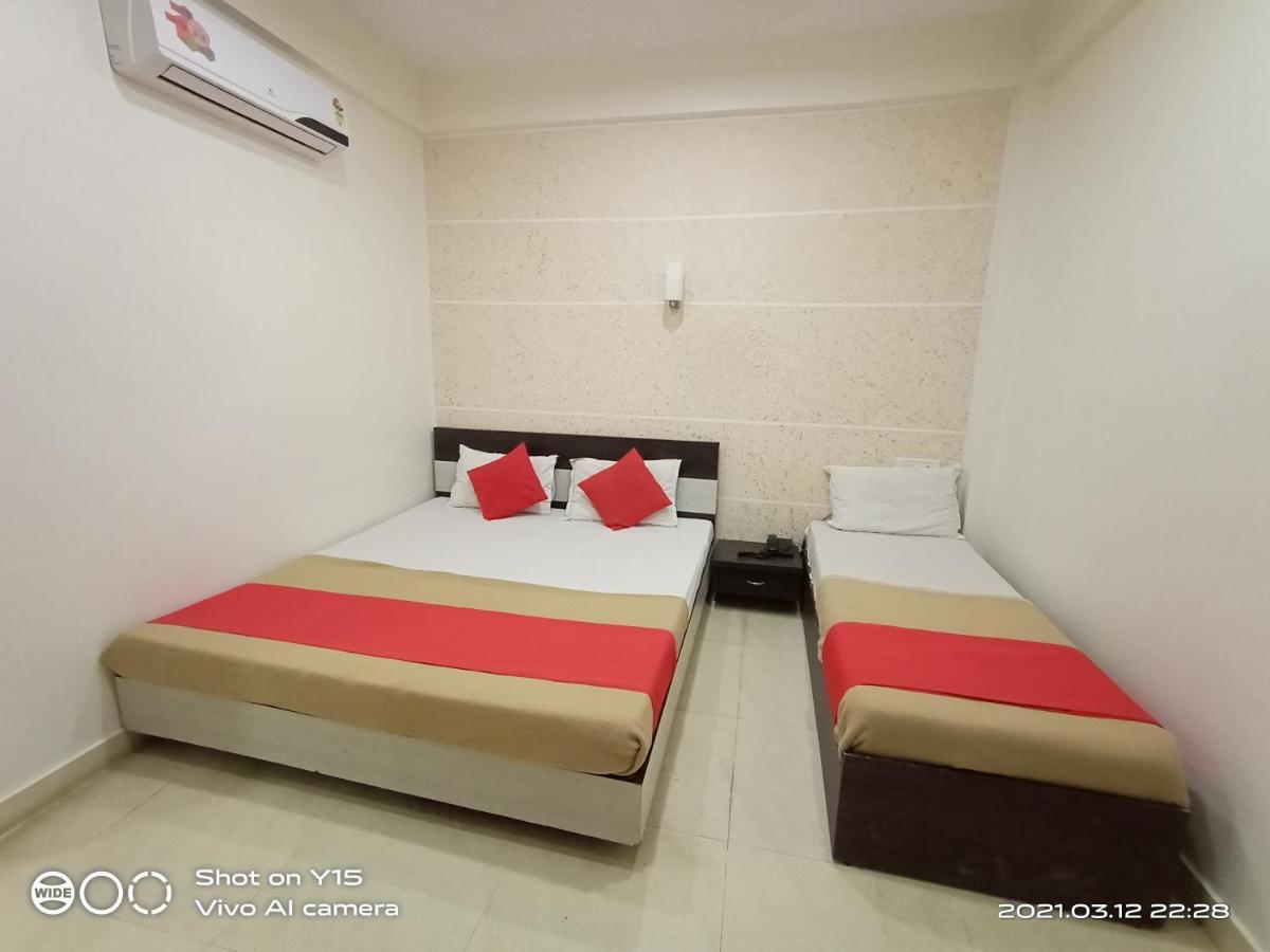 Shree Hotel Shivdhara Somnāth エクステリア 写真