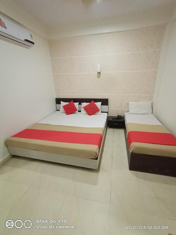 Shree Hotel Shivdhara Somnāth エクステリア 写真